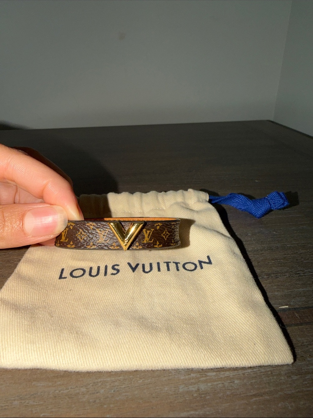 Louis Vuitton Brown Monogram Bracelet with Gold V Accent size 17